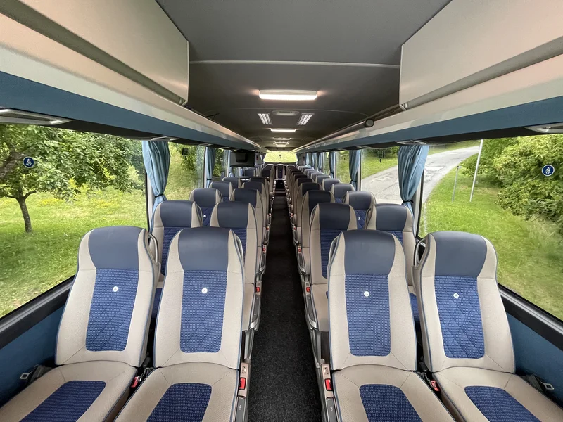 Reisebus mit 49 Sitzplätzen / Bild 2